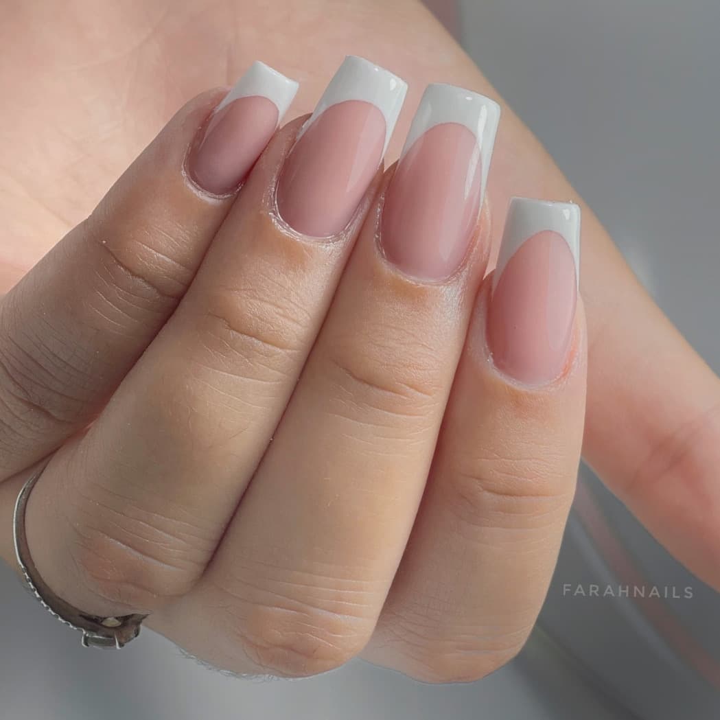 Pose gel rallongement et french — Institut Lymera Jacou